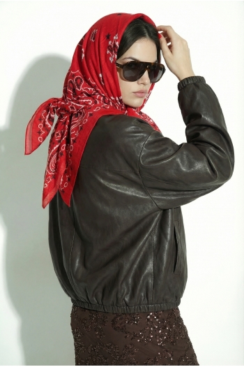 Foulard Hera print foulard rouge fabriqué en Italie
