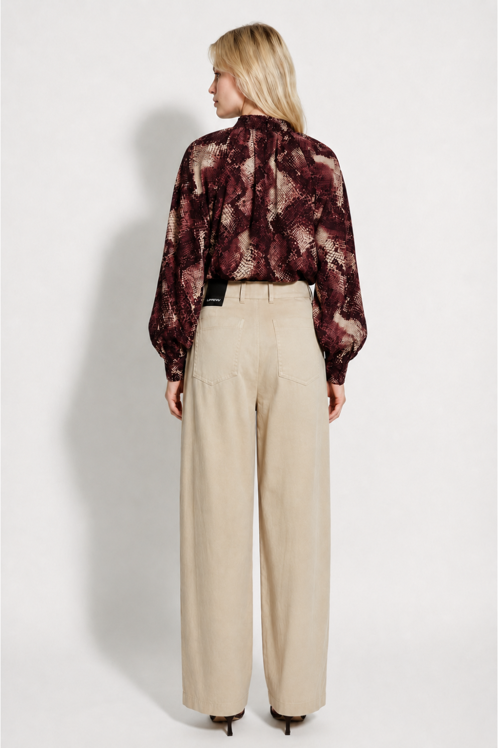 Pantalon Rio Lyocell beige fabriqué en Italie